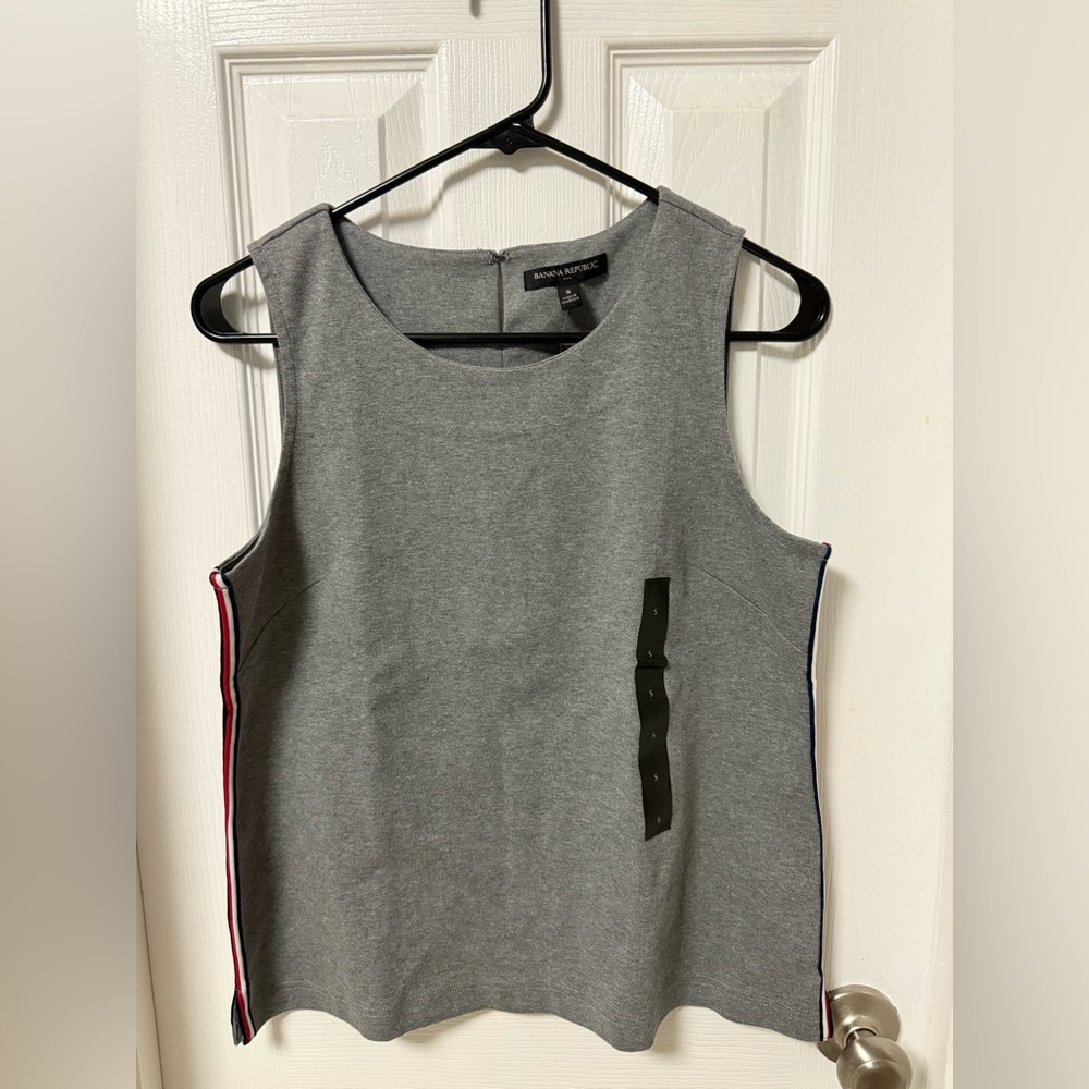Banana Republic Gray Sleeveless Top